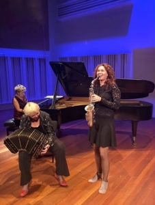 VAN PIAZOLLA TOT BACH